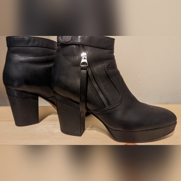 Acne Studio point toe booties - Picture 10 of 12